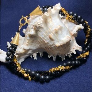 Handcrafted Permanent twist 3 strand necklace with pearls and onyx